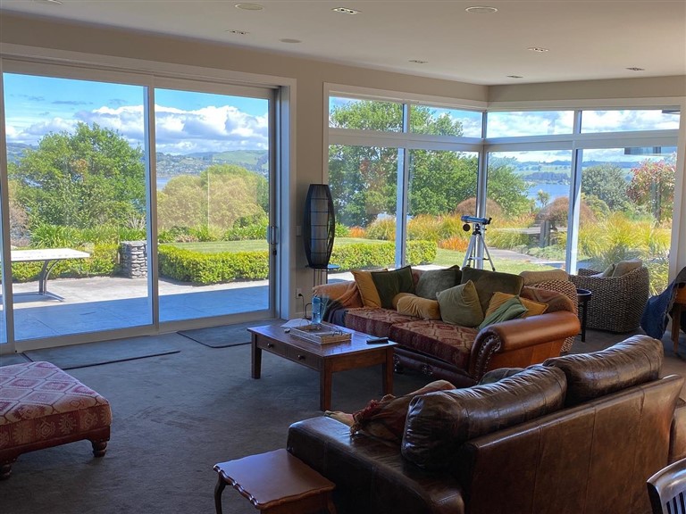 Taupo house window tint